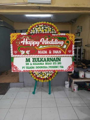 Papan Bunga di Cigunungsari Tegalwaru